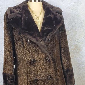 Vintage, Medium/Large, Chocolate colored, Long, Fur Coat, with pockets